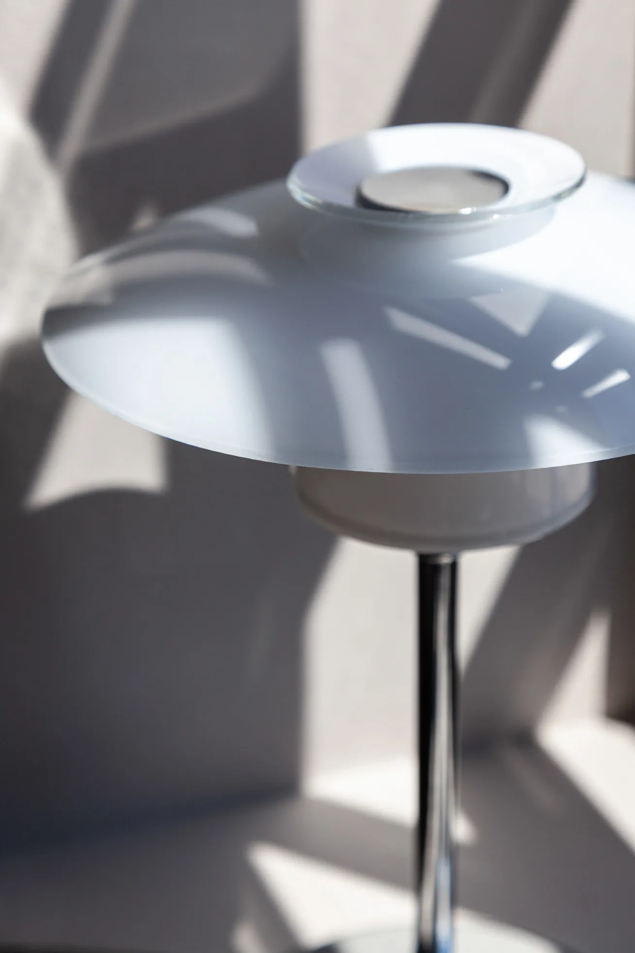 Halo Design Scandinavia Bordlampe