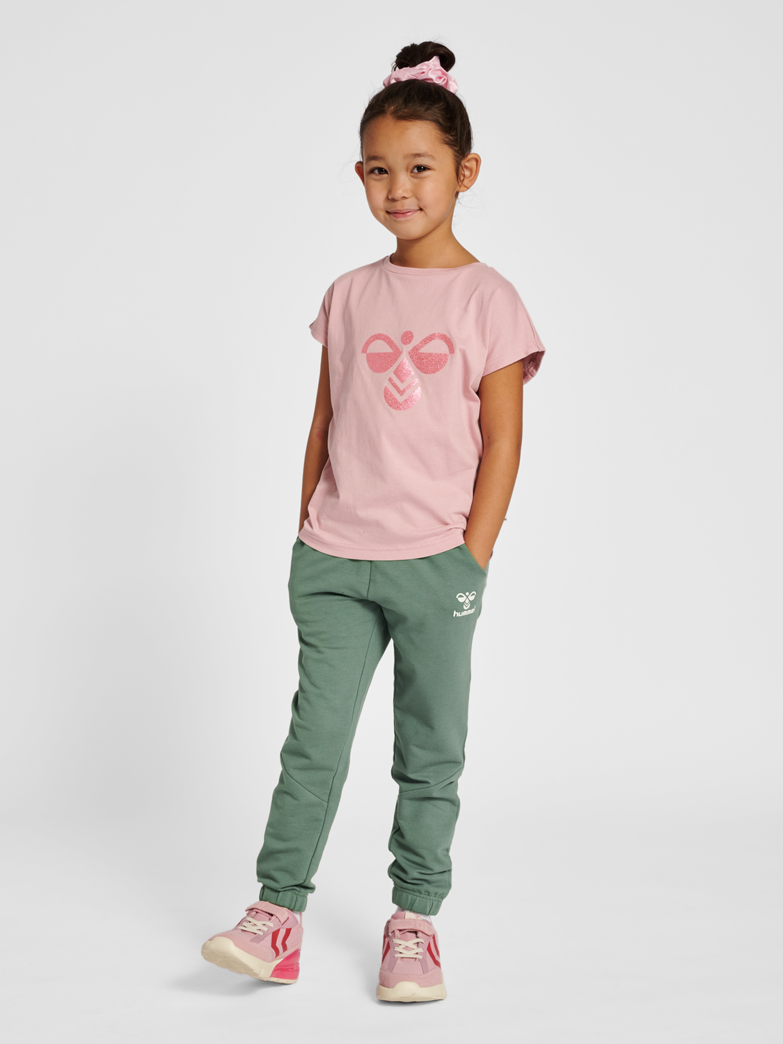 hmlNUTTIE PANTS