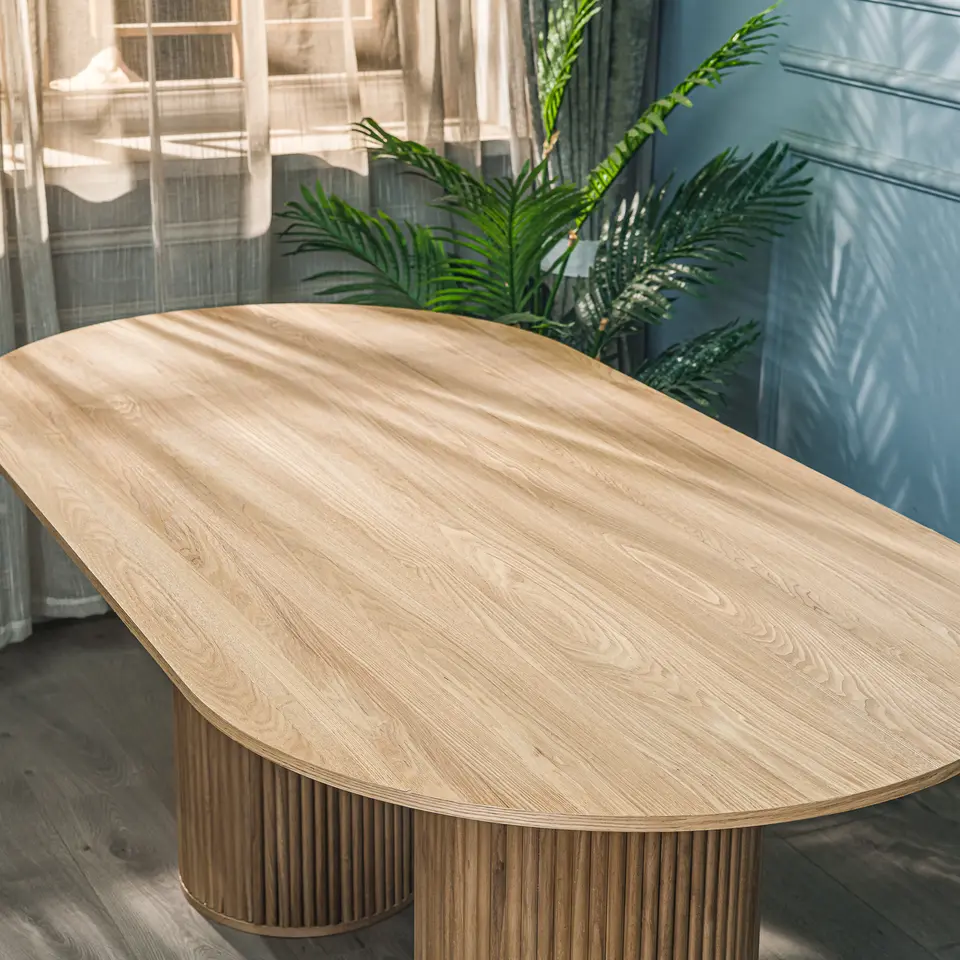 Eettafel voor 6 personen van massief grenen D120