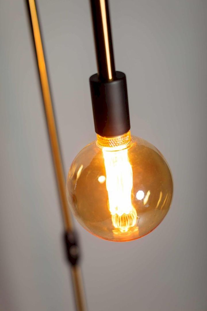 Eijerkamp Collectie   Pike Vloerlamp