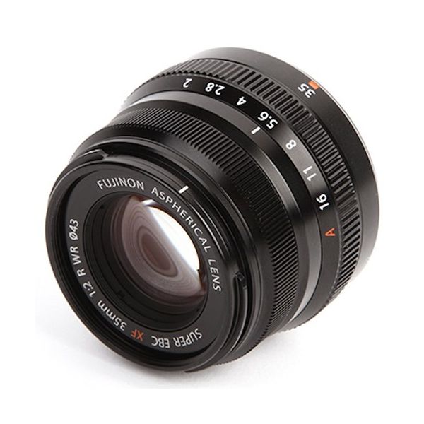 Objetiva Fujifilm 35mm f/2 R WR XF Black
