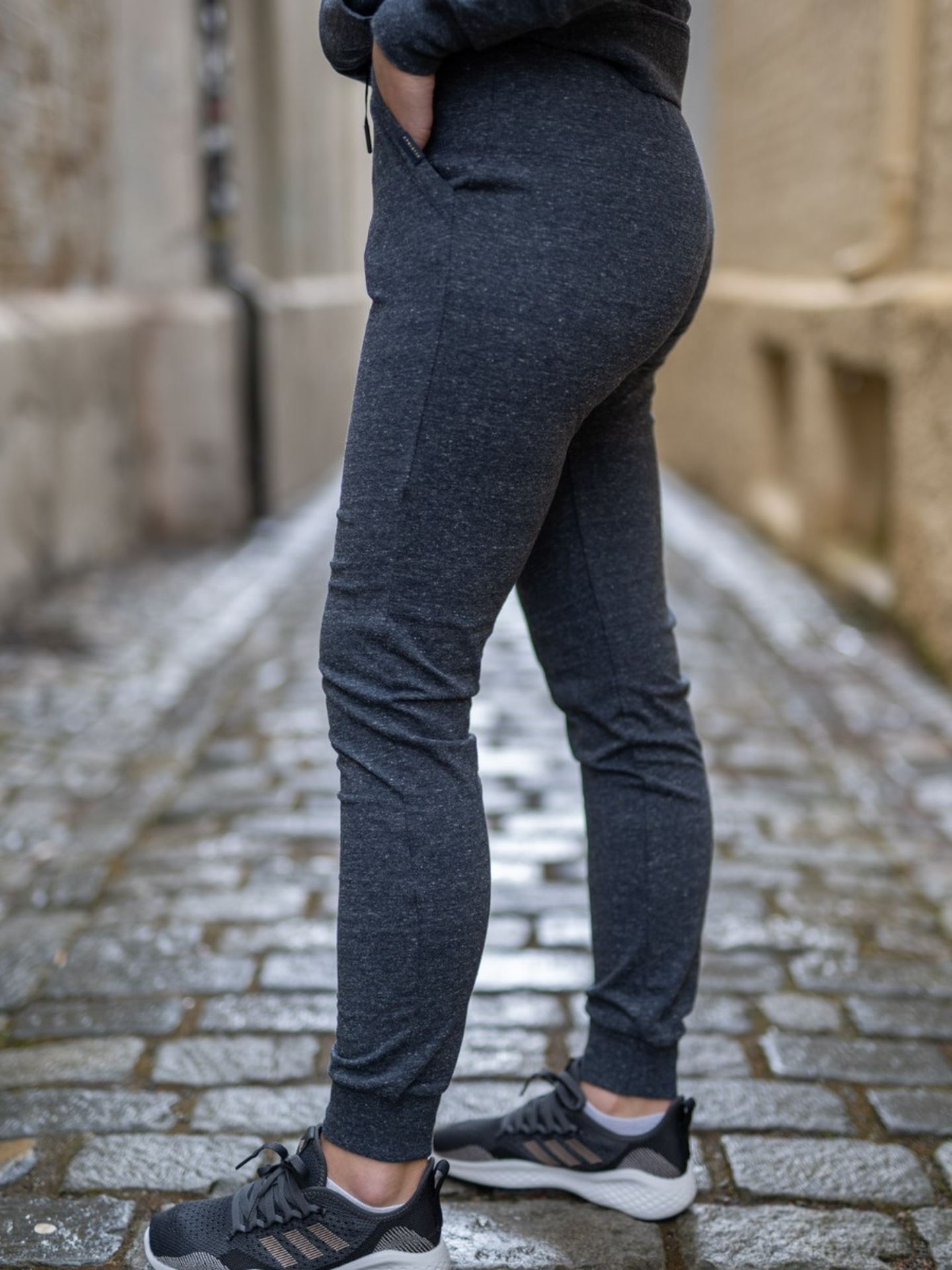 Chestine Melange Sweat Pant