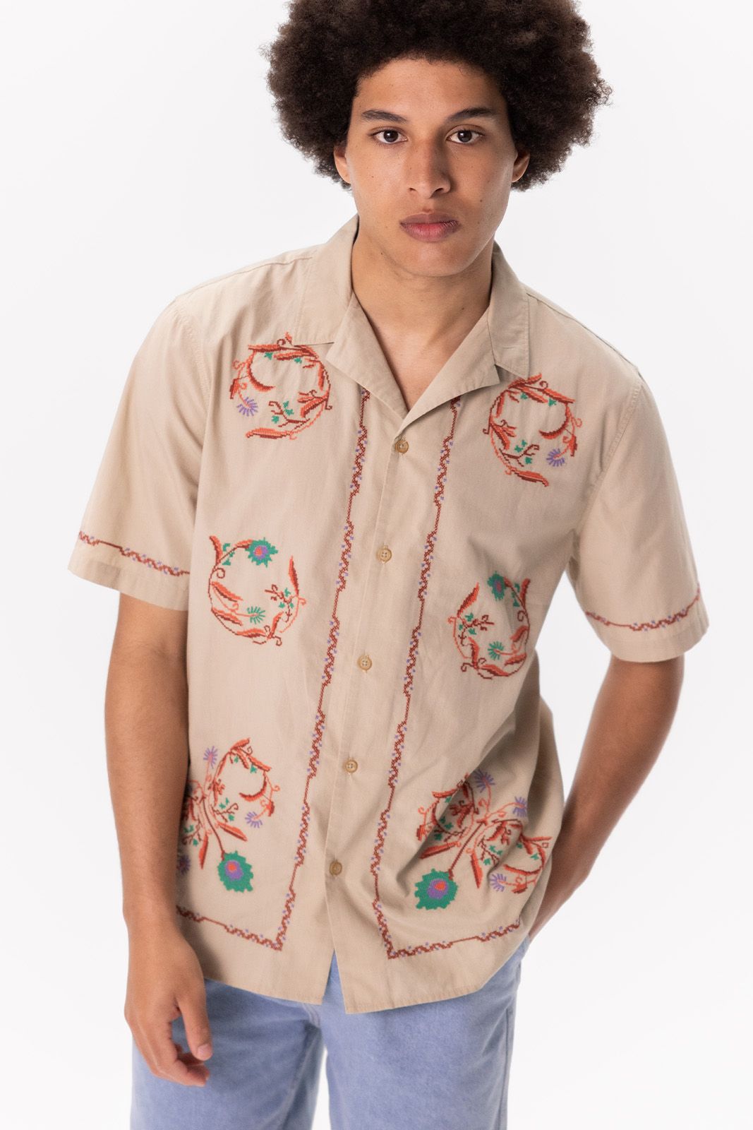 Beige overhemd met embroidery