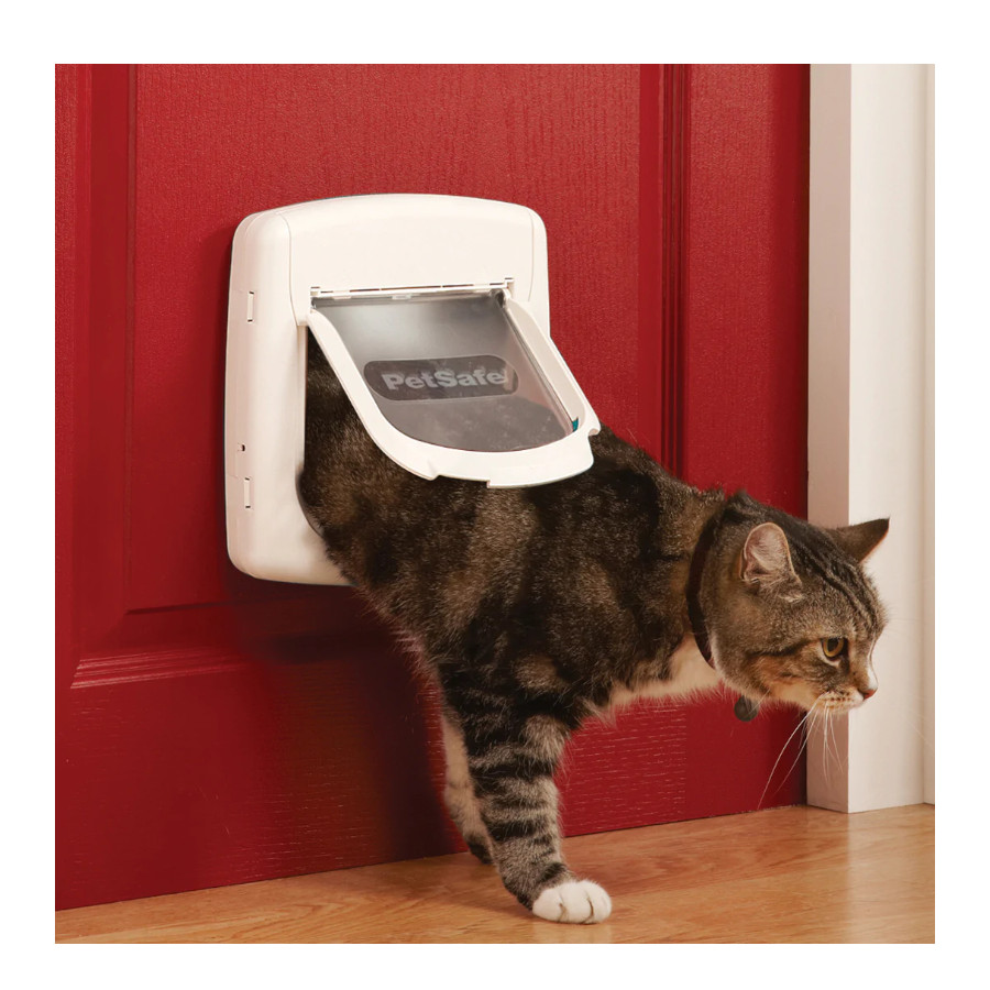 Porta magnética para gatos Petsafe Staywell branca