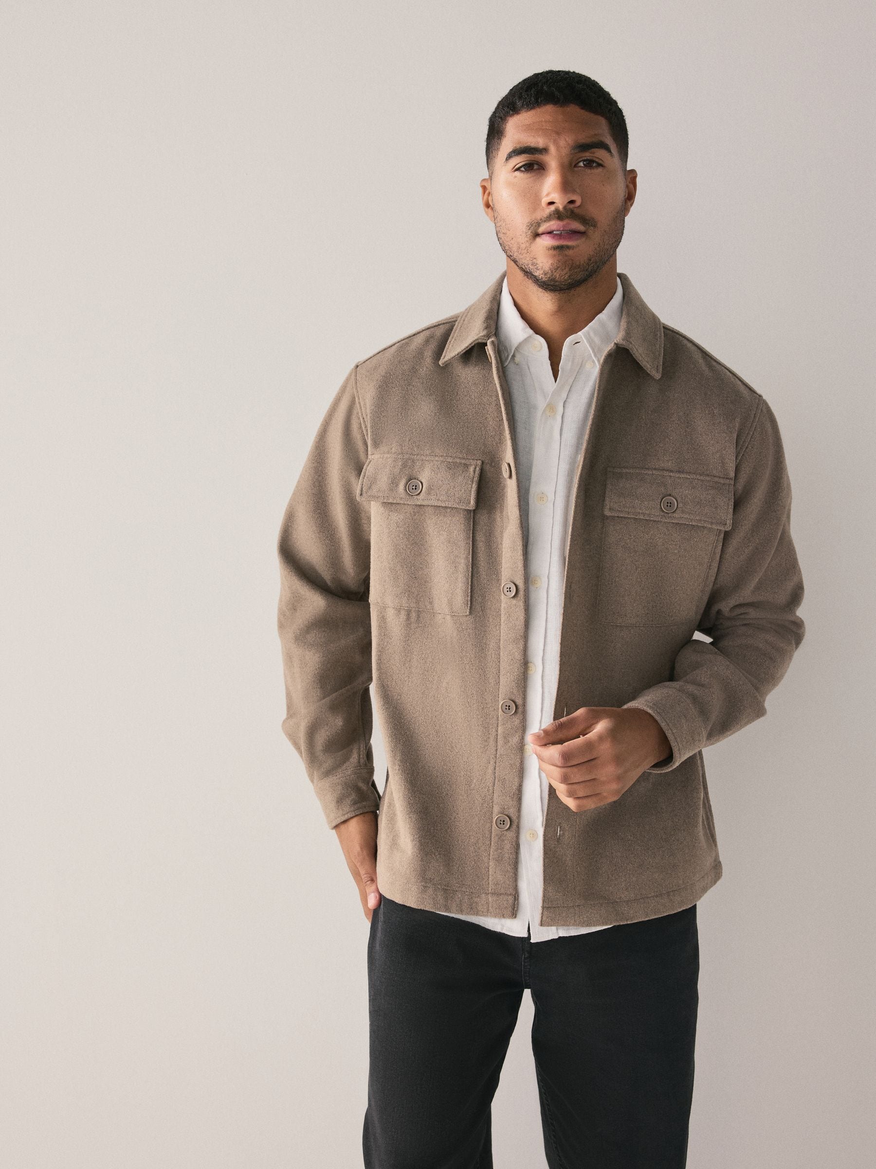 Neutraal - Overshirt met twee zakken en wol