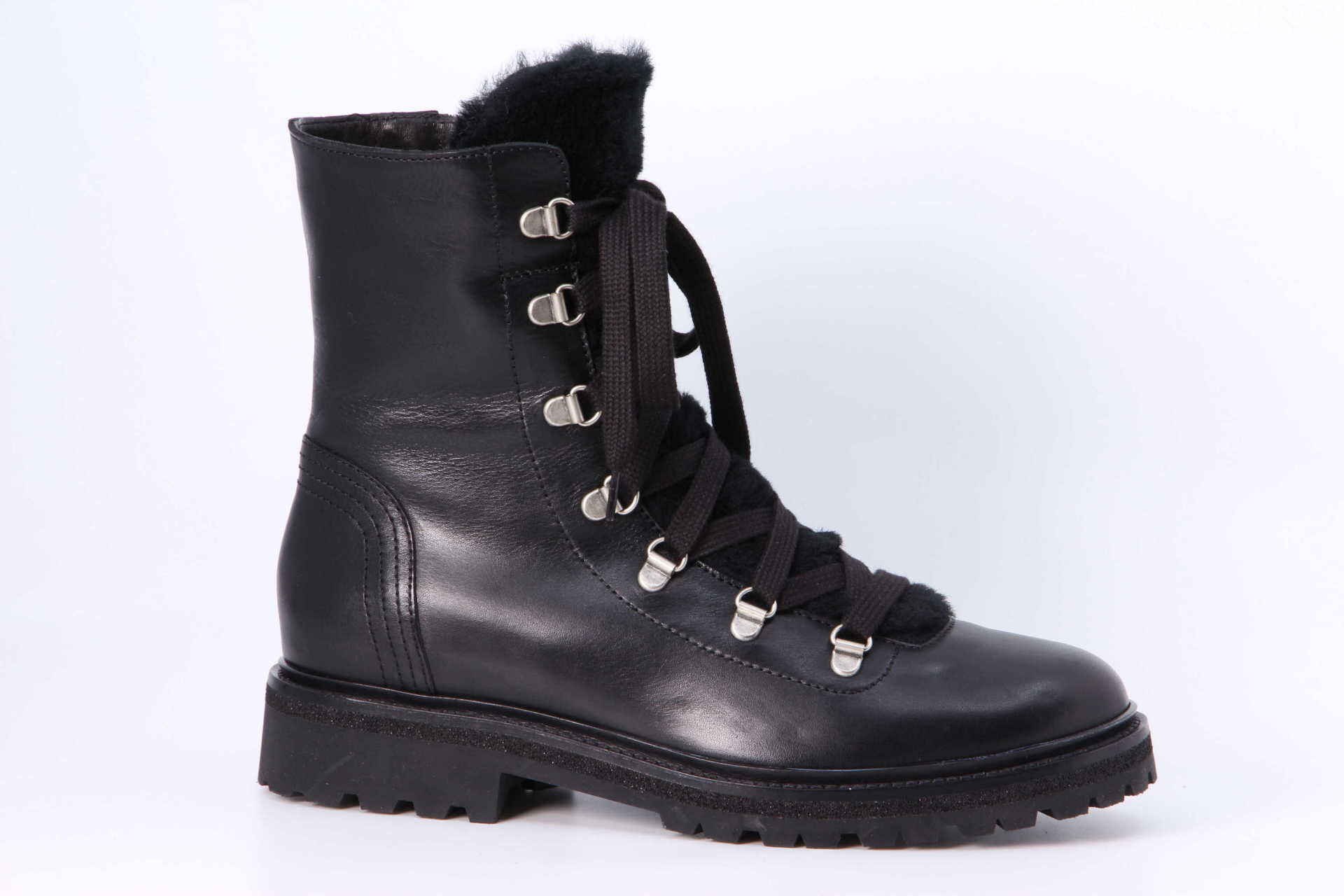 Winterstiefel schwarz