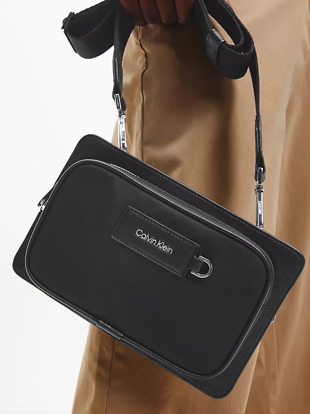 Bolsa de ombro reciclada