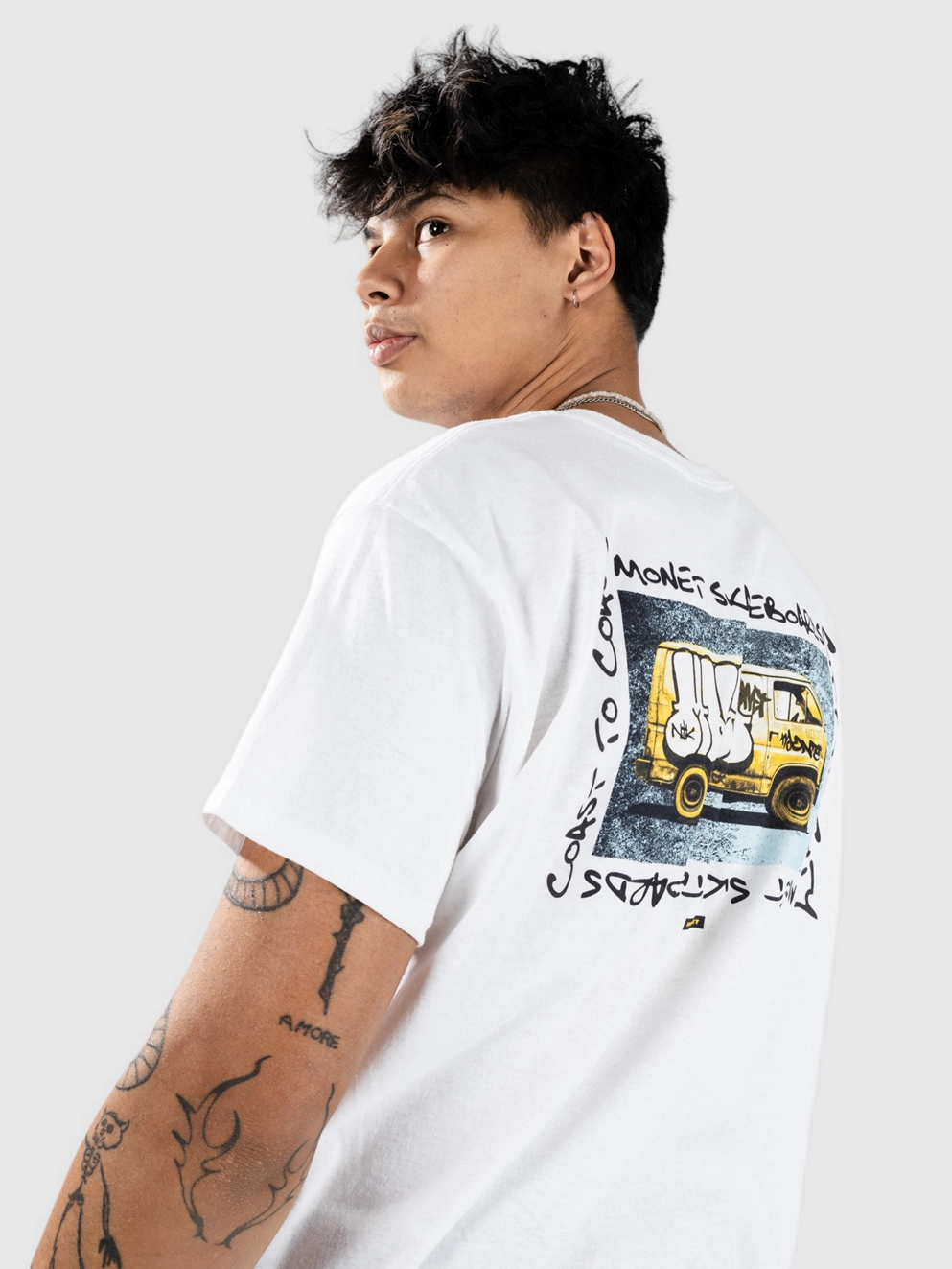 Monet Skateboards C2C Van T-Shirt white