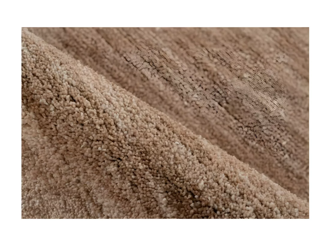 Tapis 170x120cm, design C007Y coloris beige - Confort et élégance pour votre intérieur