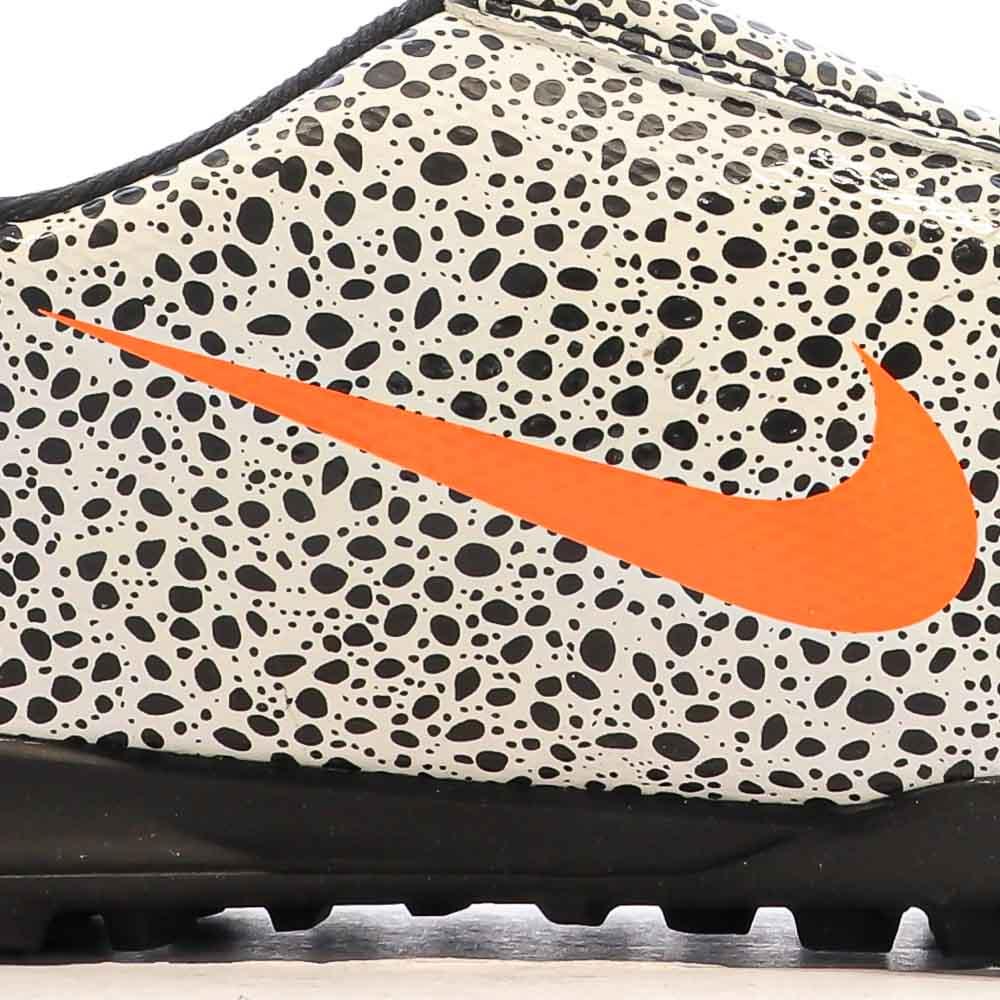 Nike Chaussures de Foot Noir/Blanc Junior Nike Vapor 13 Club Cr7 TF