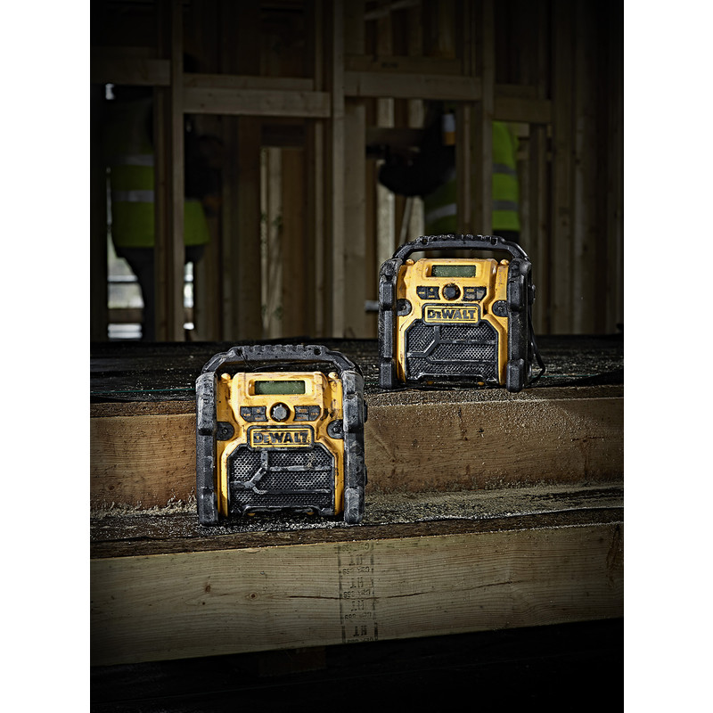 DeWALT DCR020-QW DAB+/FM bouwradio (body) 230V/10,8/14,4/18V Li-ion