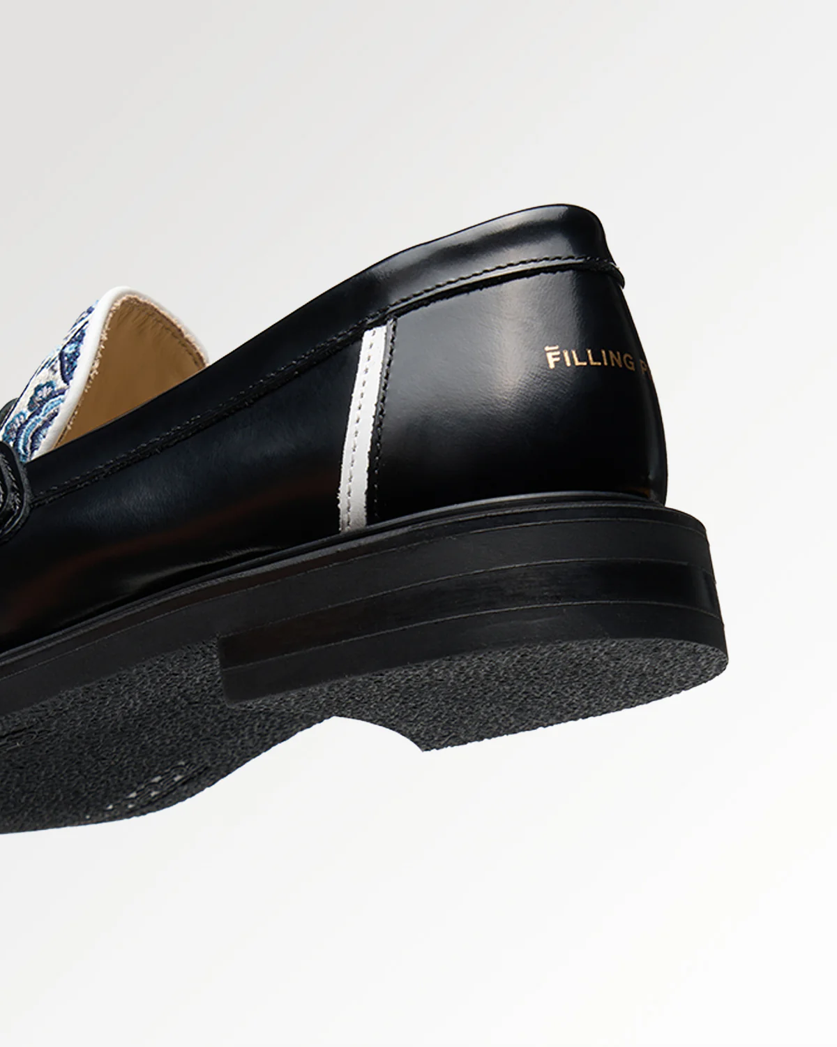 Loafer Broken Plate Black