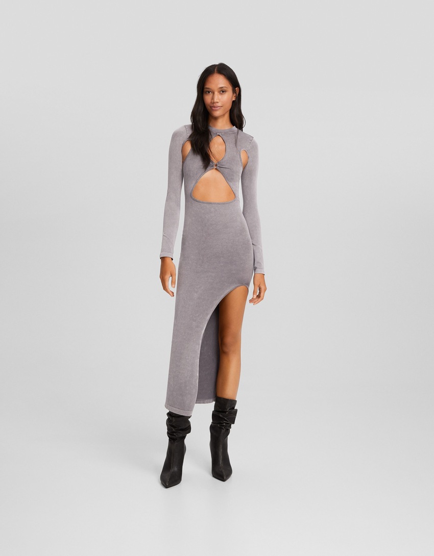 Vestido midi de manga comprida com efeito desbotado e recortes sem costura.