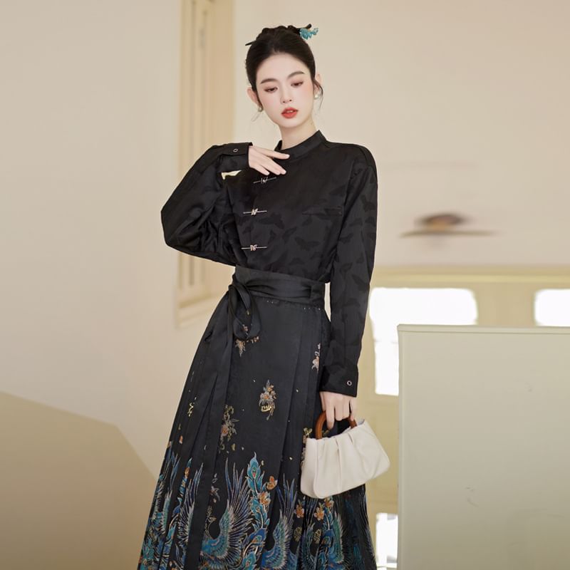 Pinocle - Hanfu-top met lange mouwen en vlinderborduursel / Maxi-rok met hoge taille en pauwenprint