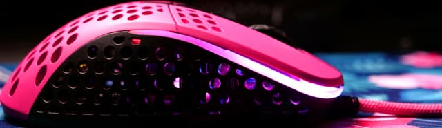 Xtrfy M4 RGB gaming mus (pink)
