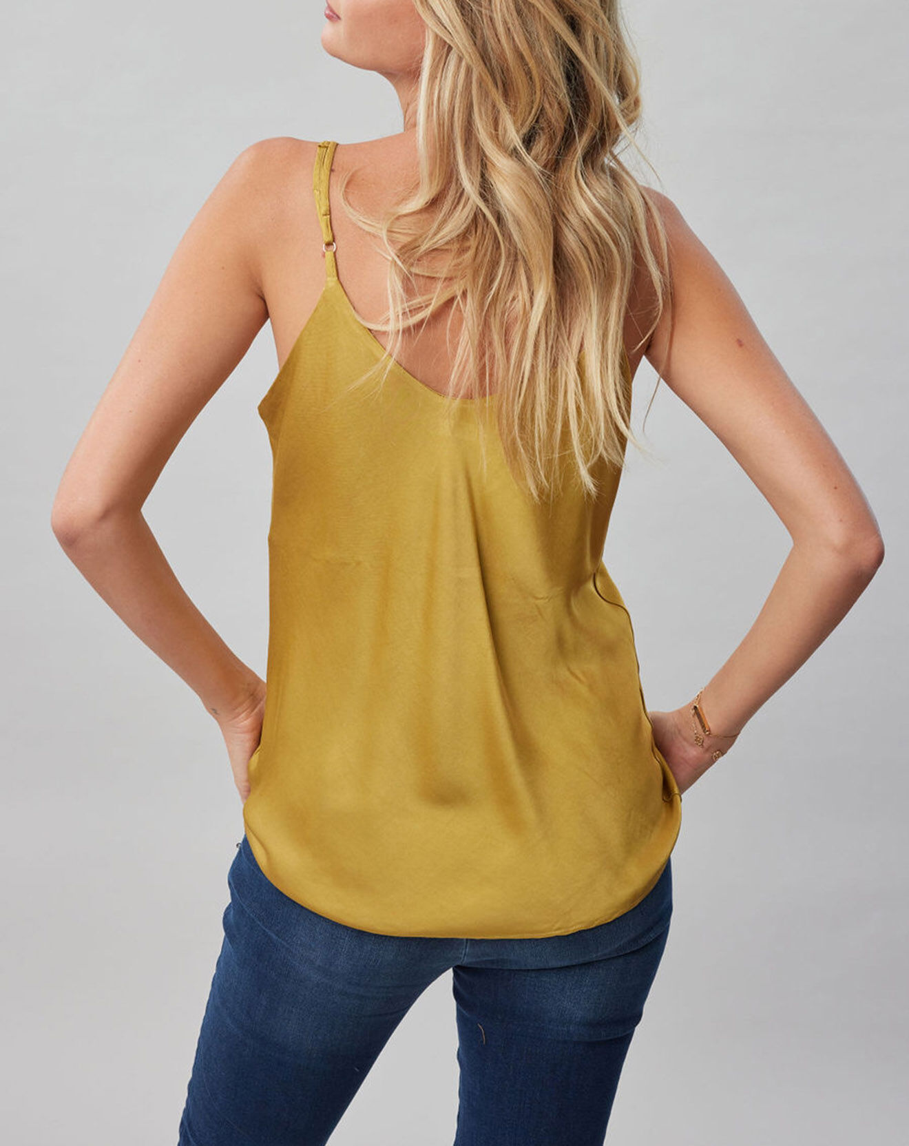 Lauren Vidal Top satiné Must doré