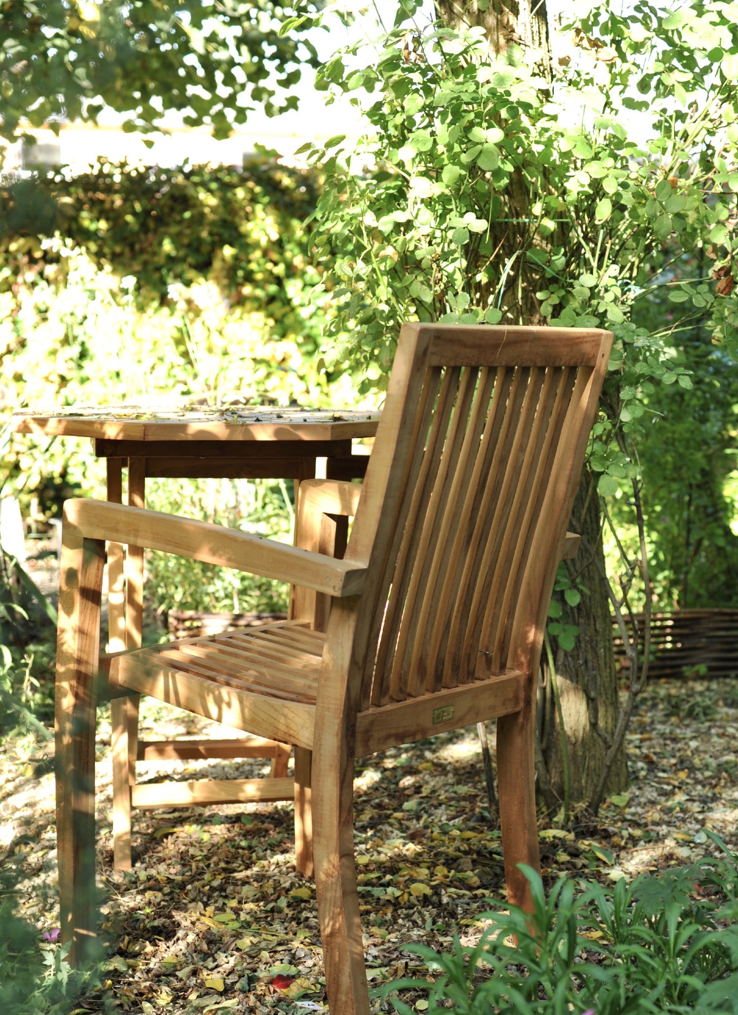Gartenstuhl 'Lund' aus Teakholz, stapelbar, natur, B 52 cm, H 91 cm, L 58 cm günstig bestellen