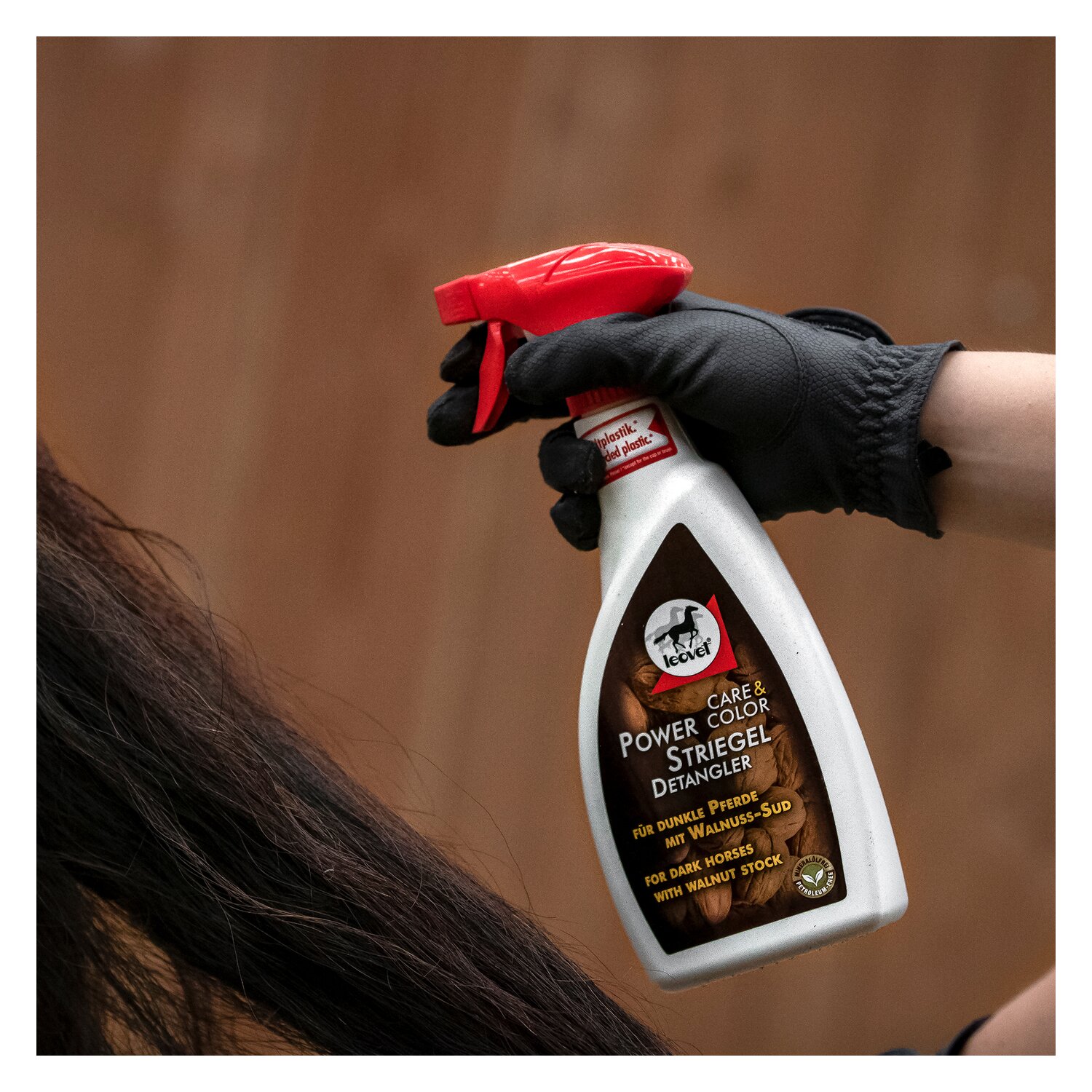 leovet Mähnenspray Power Striegel Walnuss - 550 ml