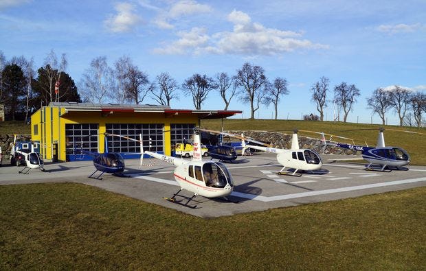 Hubschrauber Rundflug in Klagenfurt als Geschenkidee