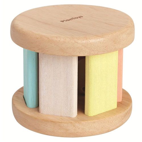 Plan toys houten rammelaar roller