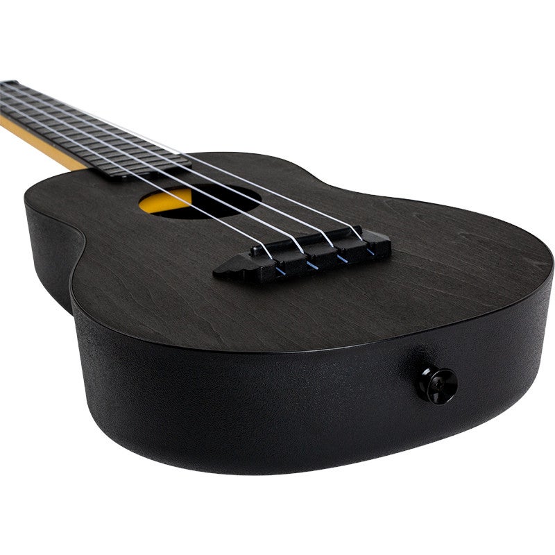 Flight Travel Series TUC Black concert ukelele met gigbag