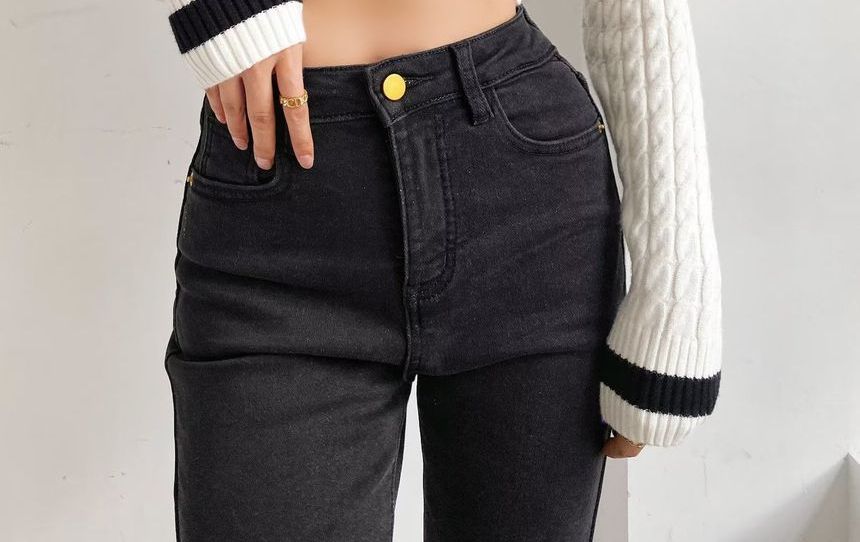 Flotto - Gestreepte crop top met lange mouwen en V-hals