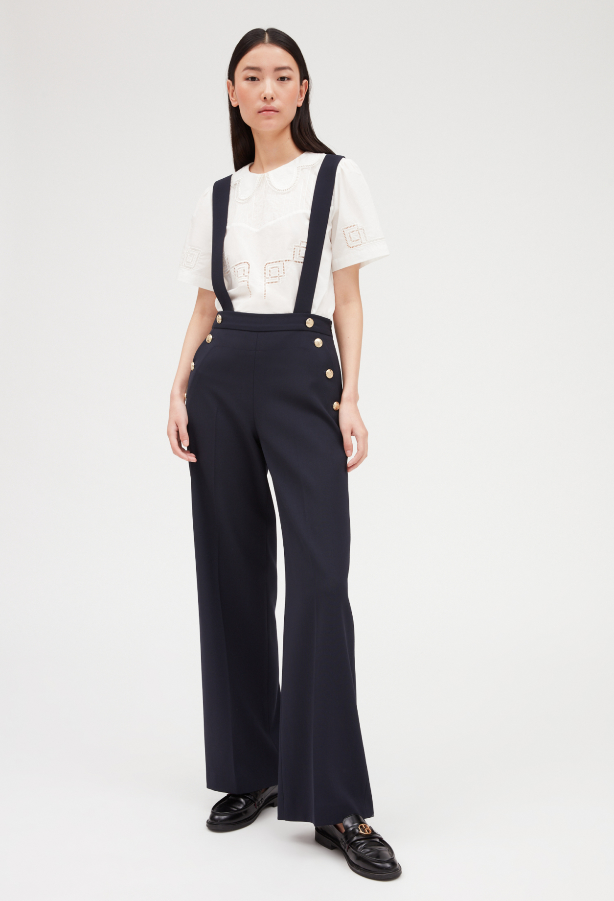 Pantalon marine &agrave; bretelles