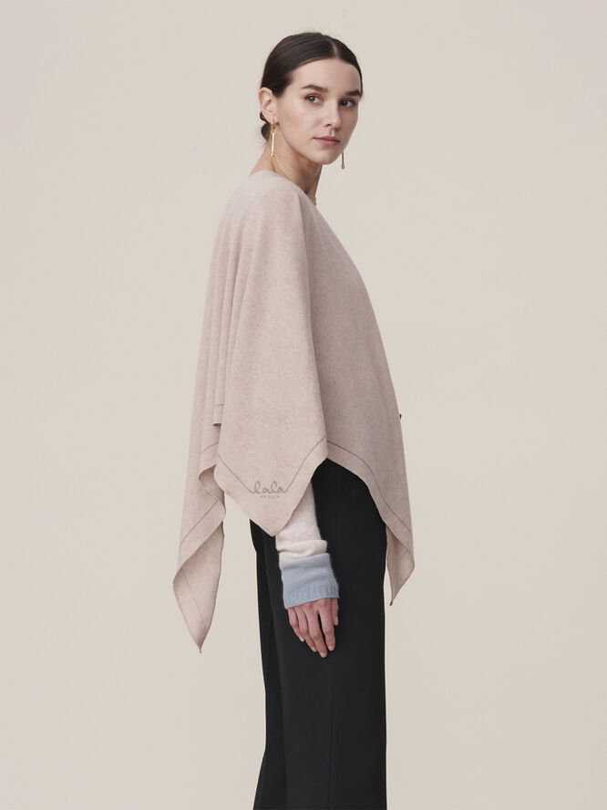 Lala Berlin Triangle Solid Logo M Dune beige