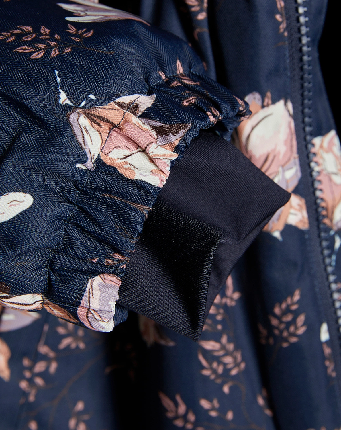 Schneejacke FLOWERS mit Kunstfellbesatz in parisian night