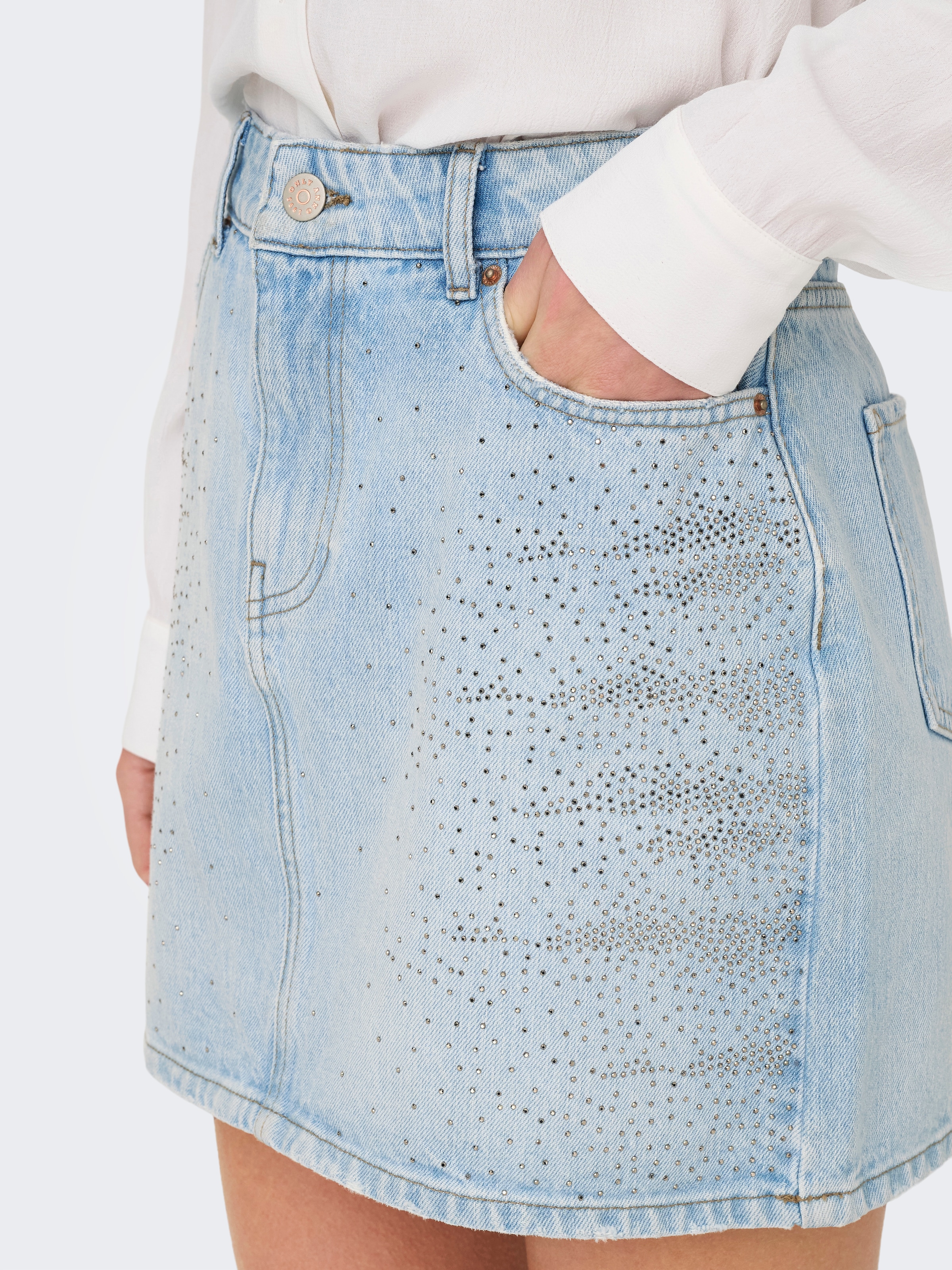 ONLY Jeansrock »ONLSTELLA RHINESTONE SHORT SKIRT DNM AZG« mit Strasssteinen