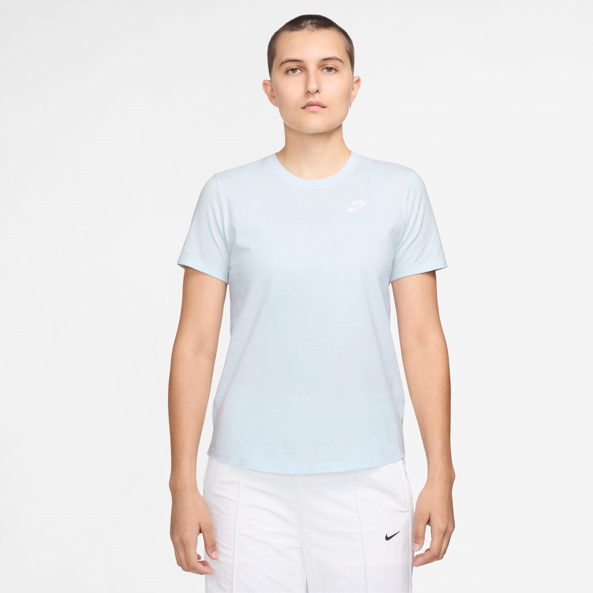 Nike Sportswear Womens Club T Shirt