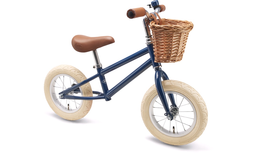 Løbecykel dreng retro blå med flet kurv