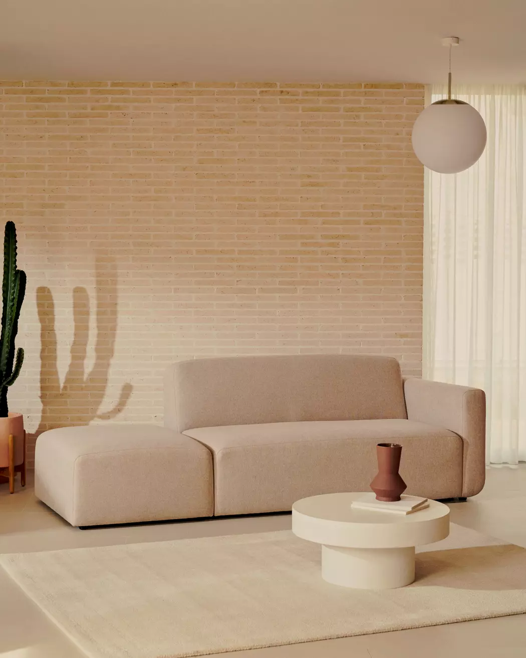 2-Sitzer mit Anstellhocker Neom