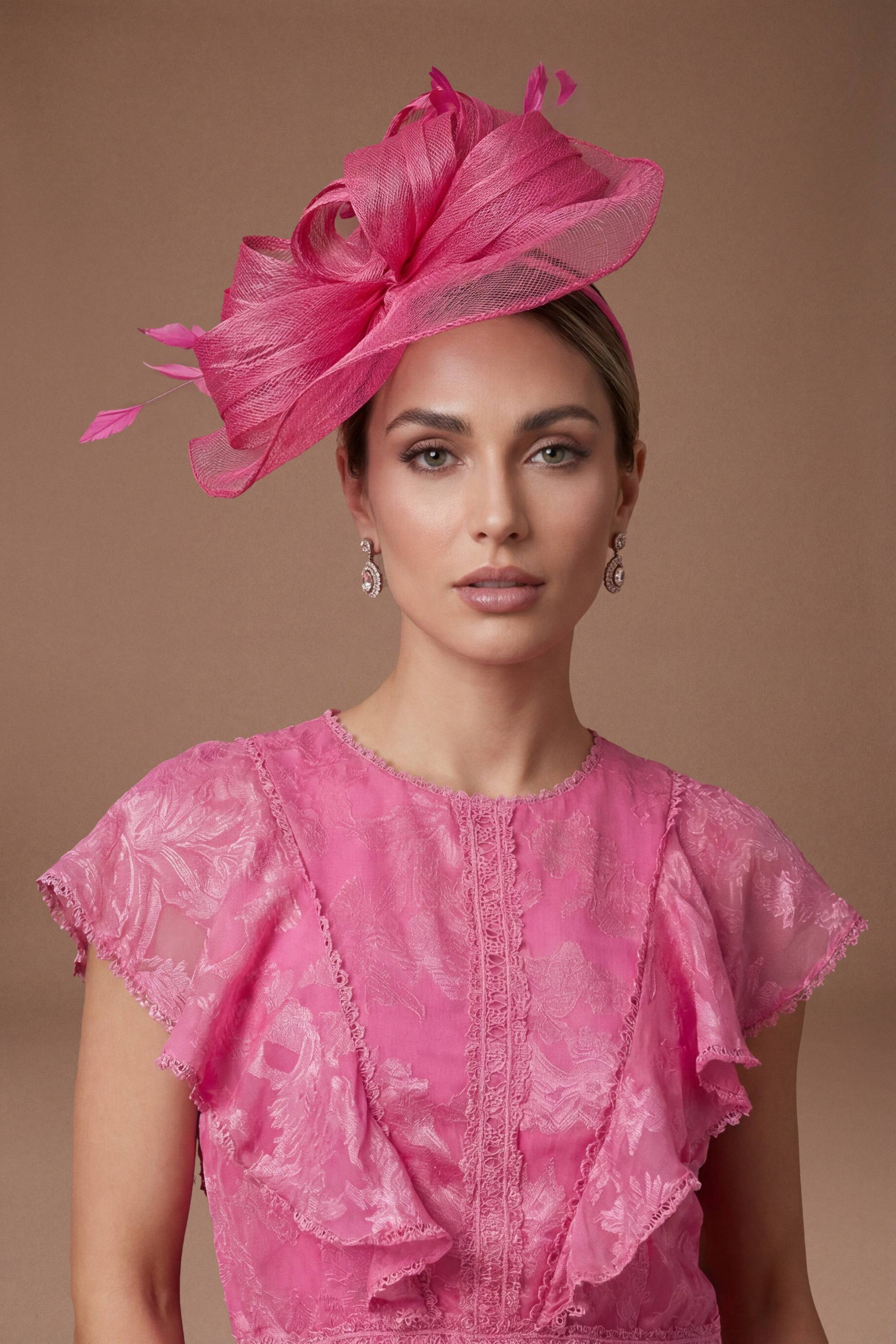Coast Bibi Avec Détails De Boucles Et Plumes