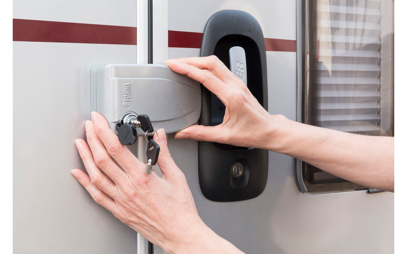 Fiamma Safe Door Frame Sicherheitsblock für Aussenschlösser schwarz