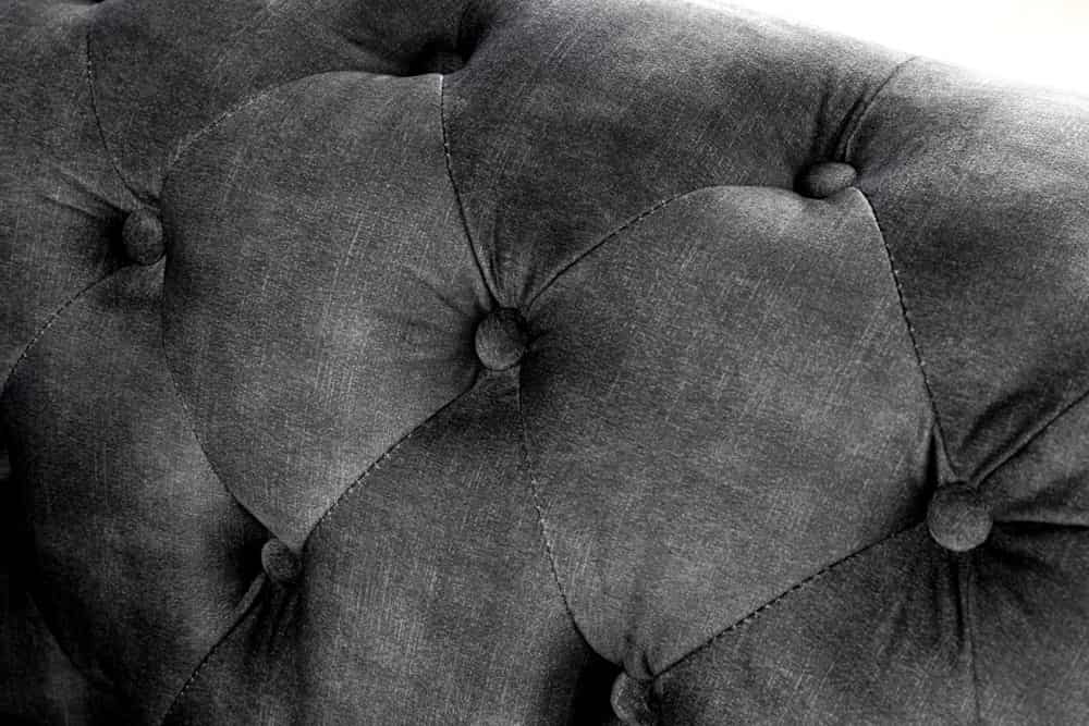 Barocker Sessel CHESTERFIELD grau Samt Federkern mit Knopfheftung