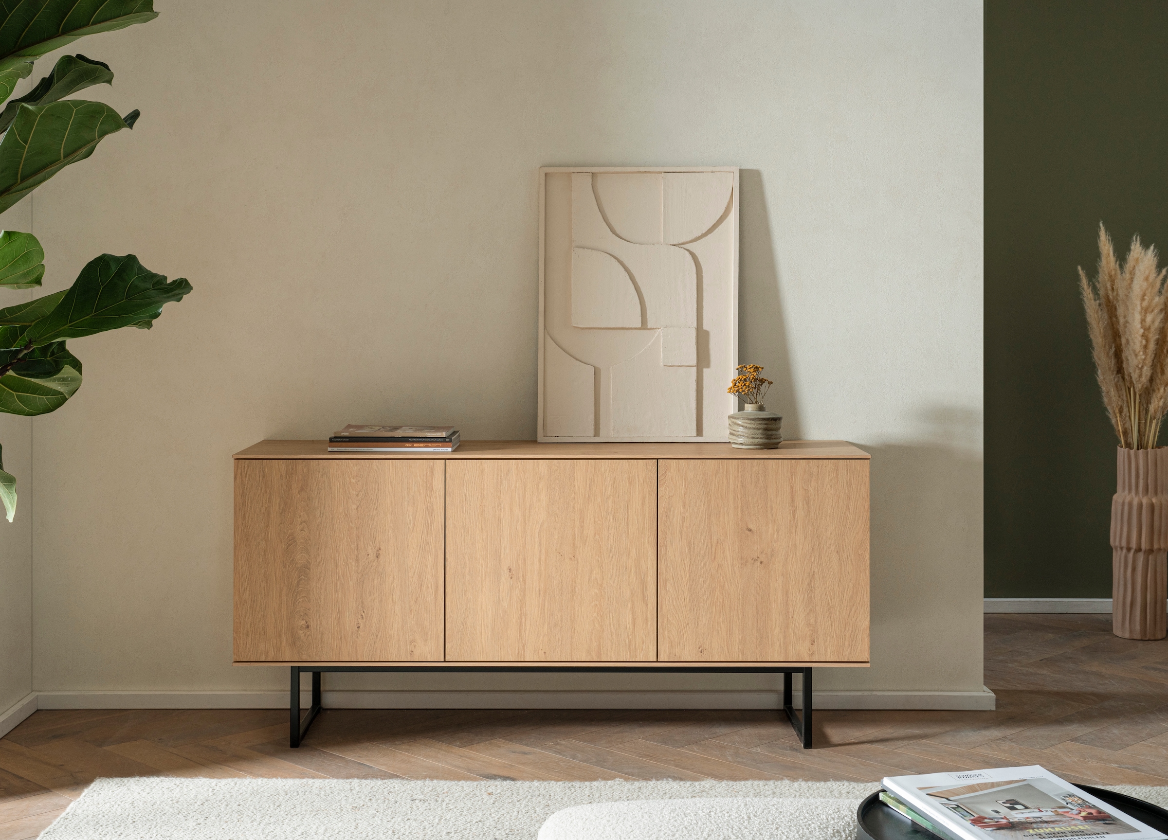 Home affaire Lowboard »Lund, moderner TV-Unterschrank, Kommode mit Kufengestell« ausreichend Stauraum, vielseitig einsetzbar, 150 cm breit