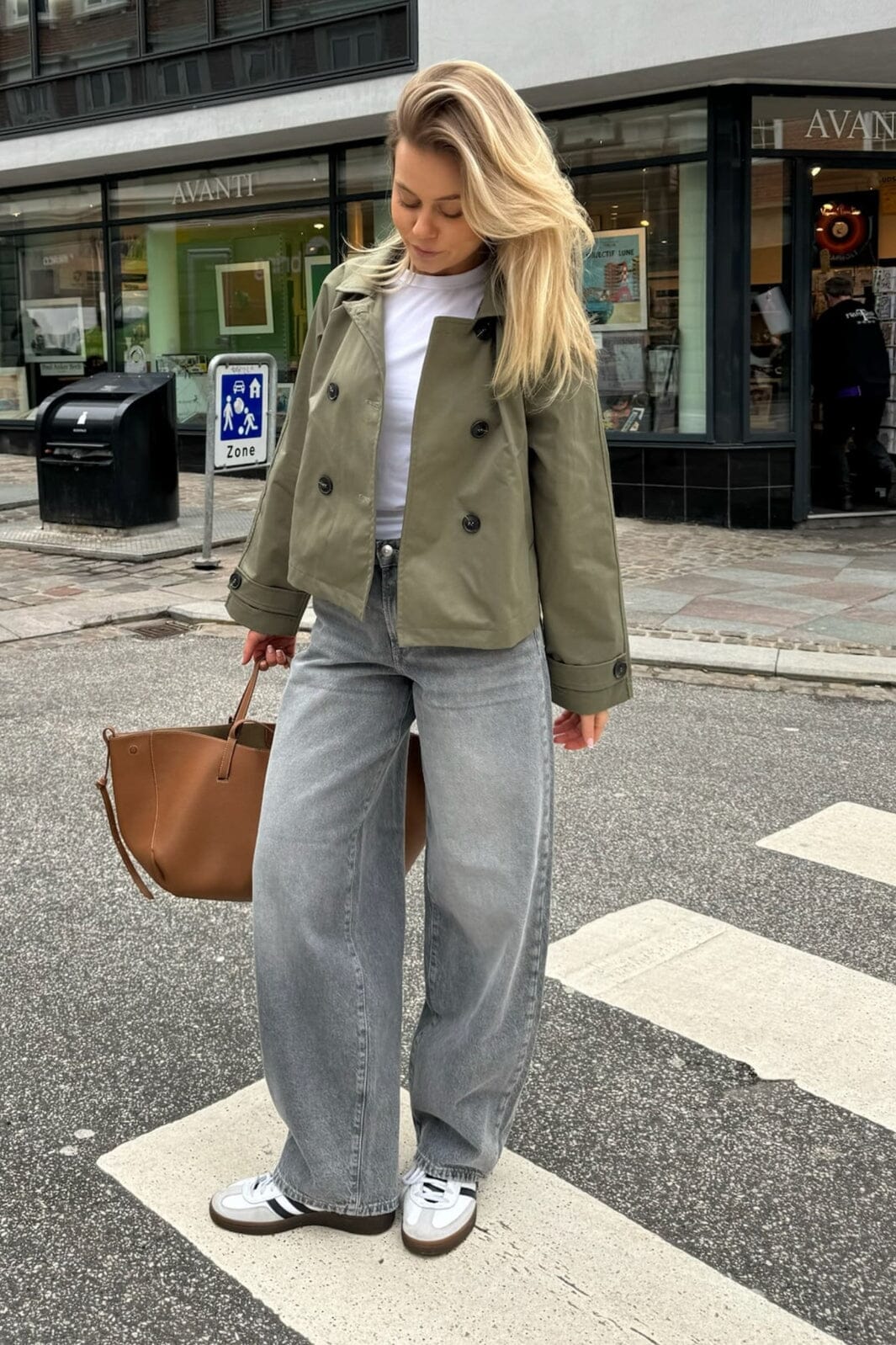 BYIC Lunaic Trenchcoat green green