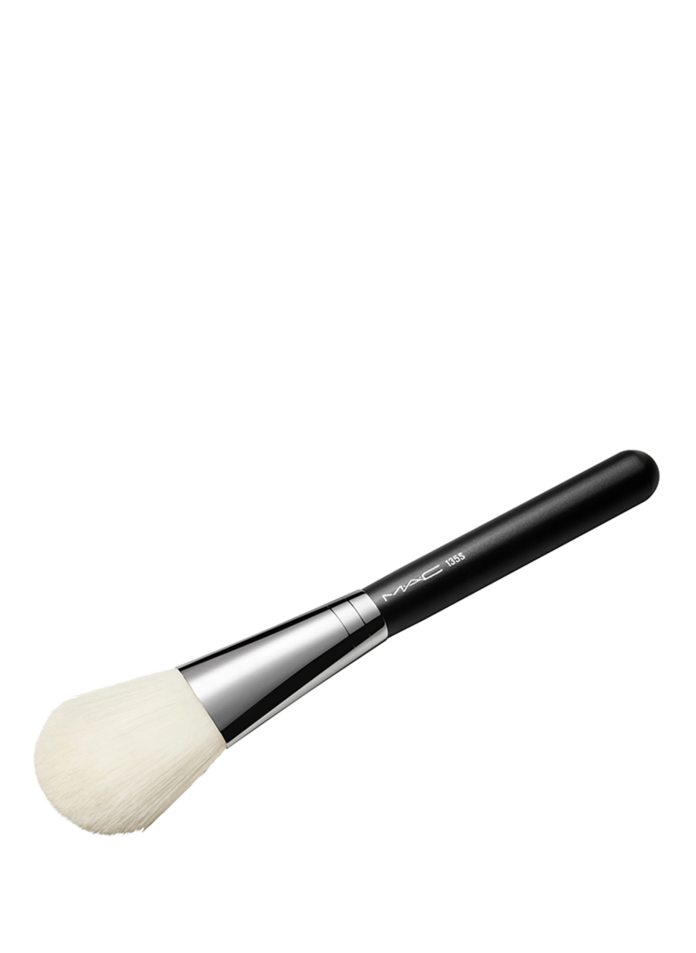 M.A.C 135S LARGE FLAT POWDER