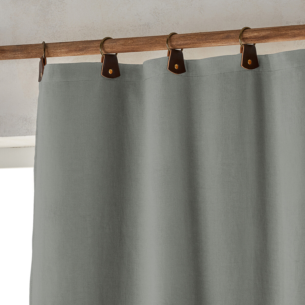 AM.PM<br>Cortina blackout de linho lavado, alças de couro, Privado