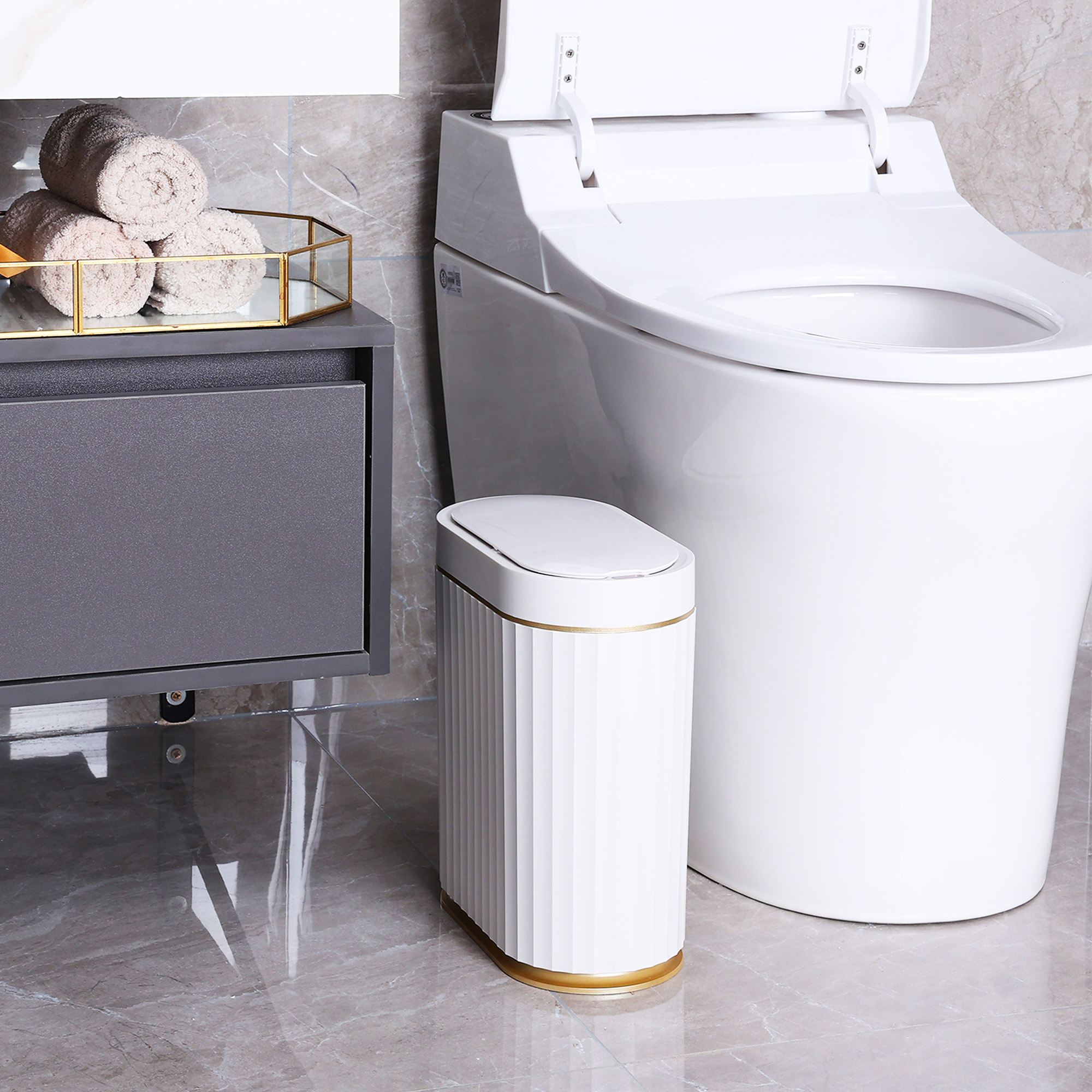 Abfalleimer mit Sensor 7L weiss/gold