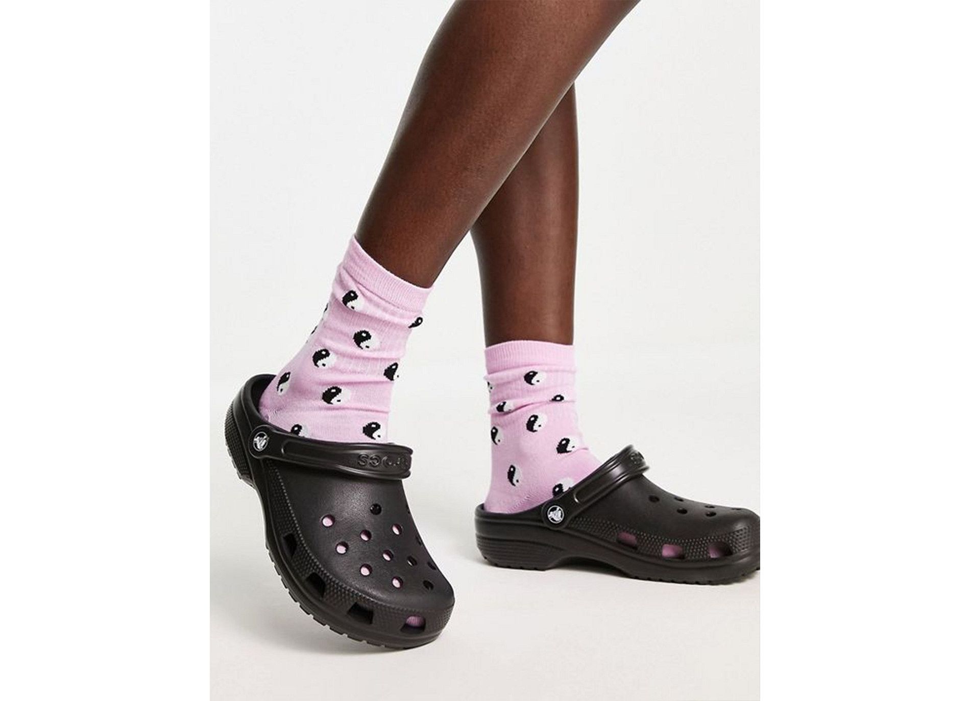Classic clog noir