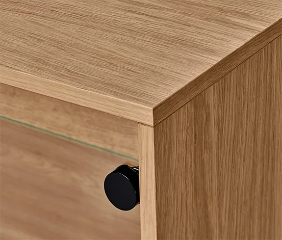 Vitrinenschrank