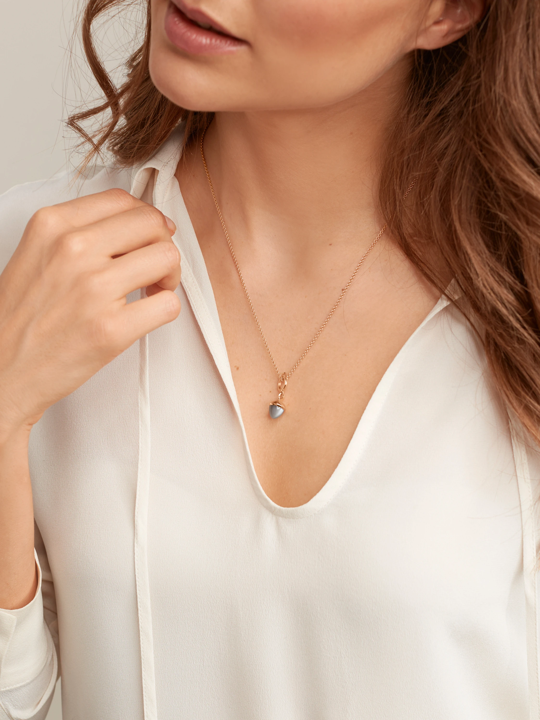 TAMARA COMOLLI Anhänger PENDANT MIKADO FLAMENCO MOONSTONE GREY aus 18K Roségold mit grauem Mondstein
