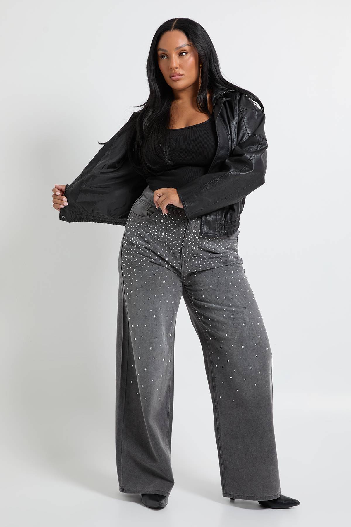 boohoo Jean orné, taille haute, jambe droite Plus