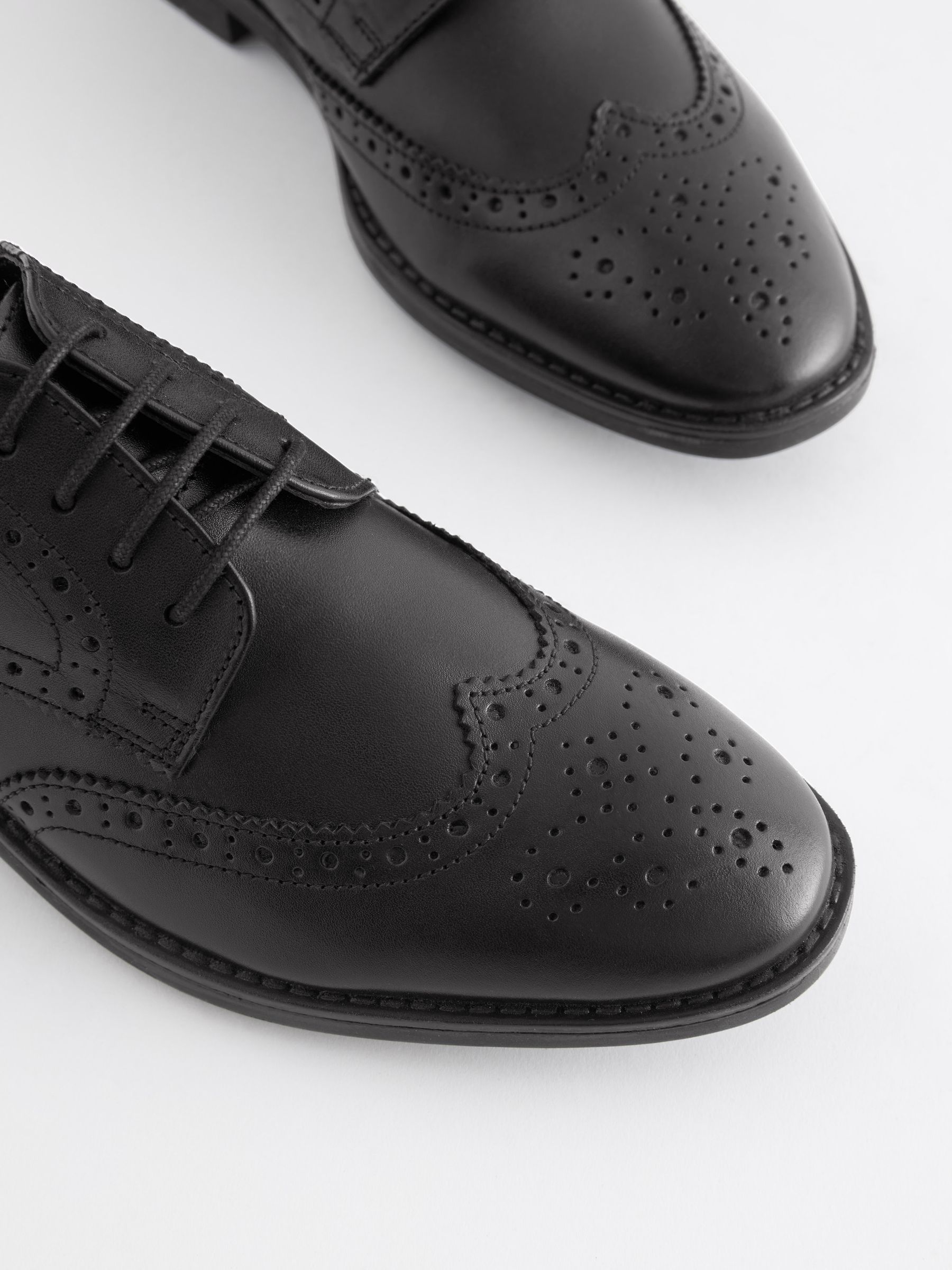 Zwart - Leren veterbrogues
