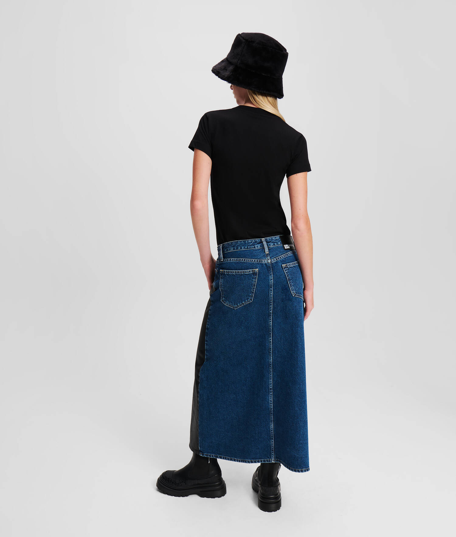 JUPE EN DENIM À BLOCS DE COULEURS KLJ