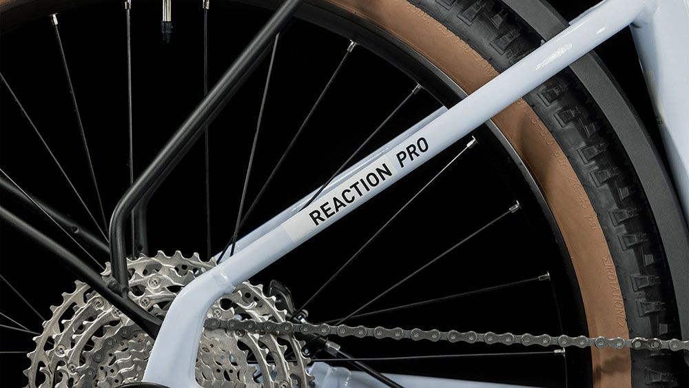 Cube Reaction Hybrid Pro 750 Allroad Easy Entry flashwhite´n´black kaufen | Bike-Discount