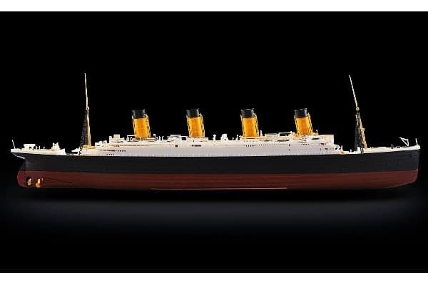 Revell Advent Calendar, 'RMS Titanic' (easy-click)
