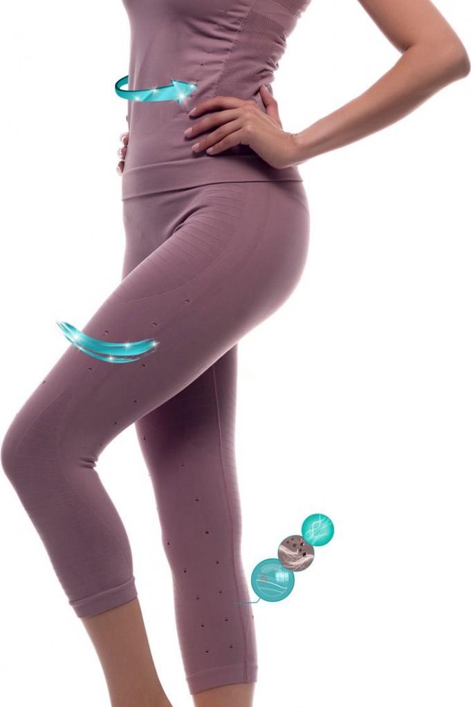 Conjunto Namasté Anaissa de leggings e camiseta esportiva com fibra Emana